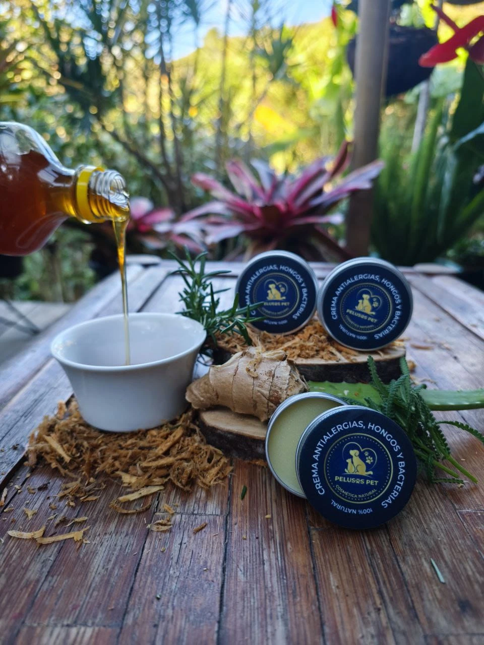 Crema natural para alergias, hongos y bacterias en mascotas